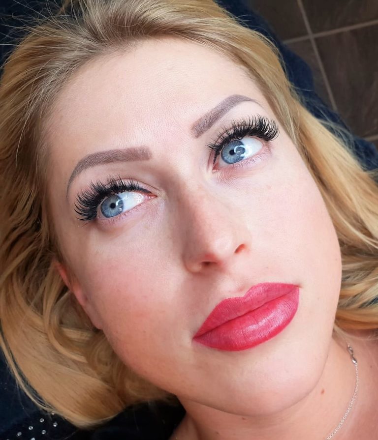 PermanentMake up Lippen Berlin Das Kosmetikstudio für Permanent Make up & Nageldesign aus